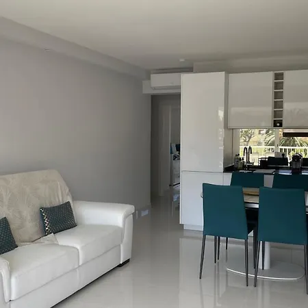 Pointe Croisette : Superbe Vue Апартаменты *